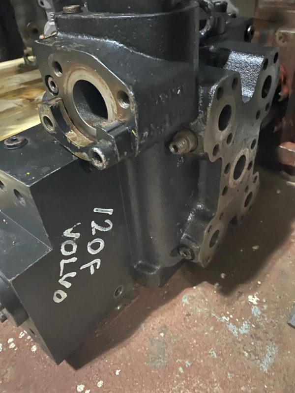 VOLVO L120F ANA KONTROL VALFİ ÇIKMA (1)