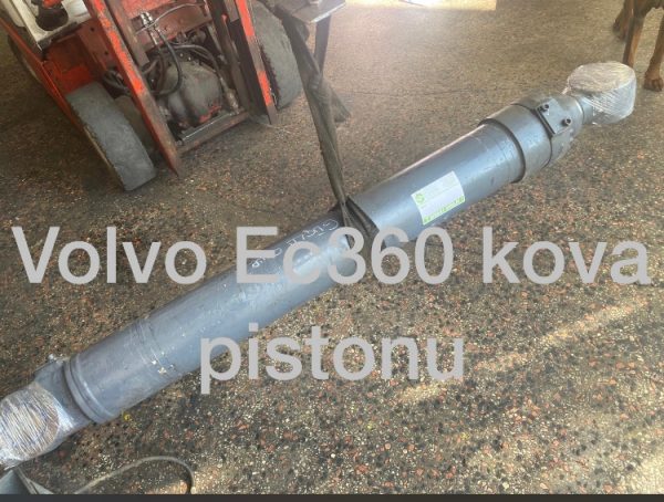 Volvo EC360 Kova Pistonu