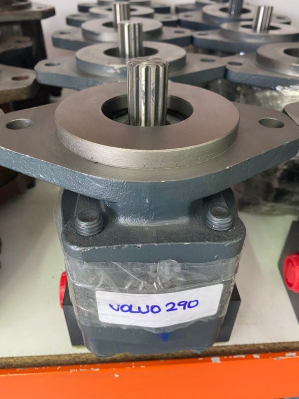 VOLVO 290 FAN POMPASI